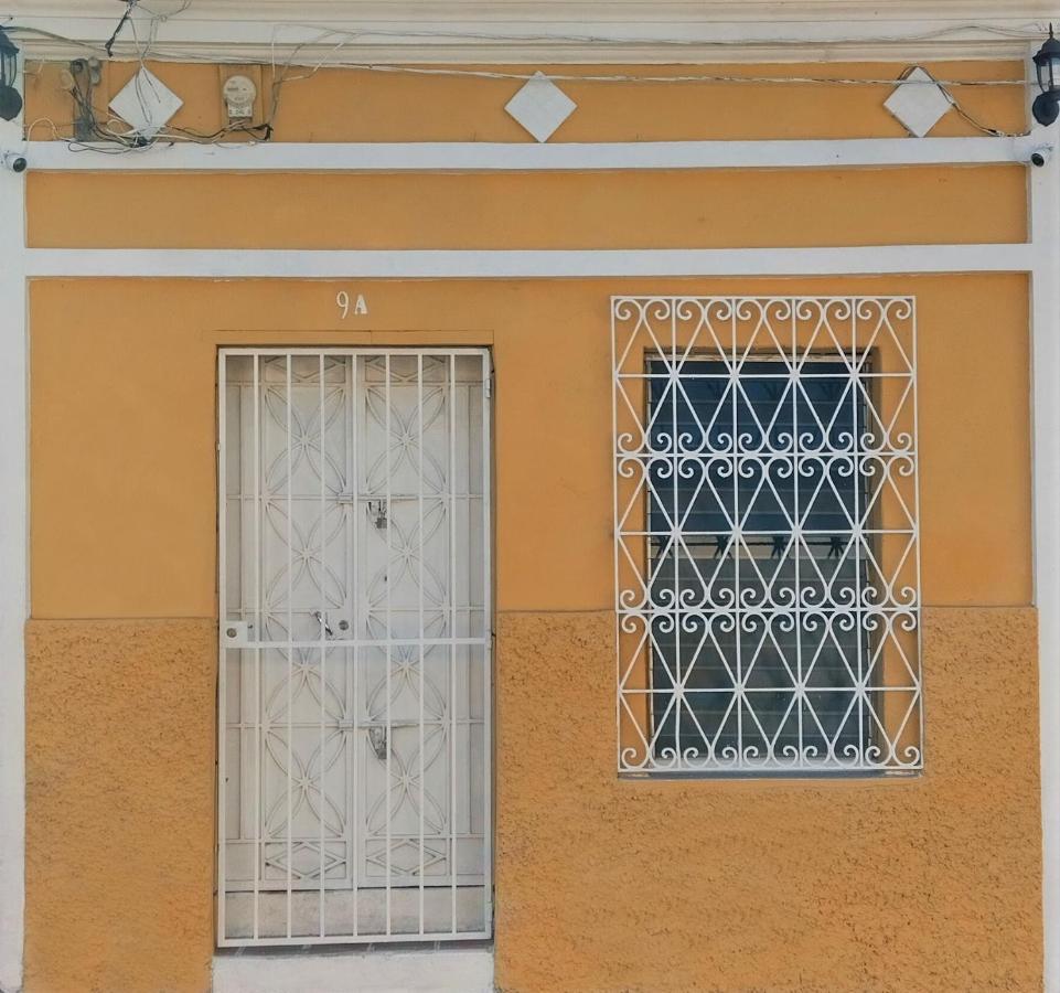 Casa Central De Santa Ana Eksteriør billede